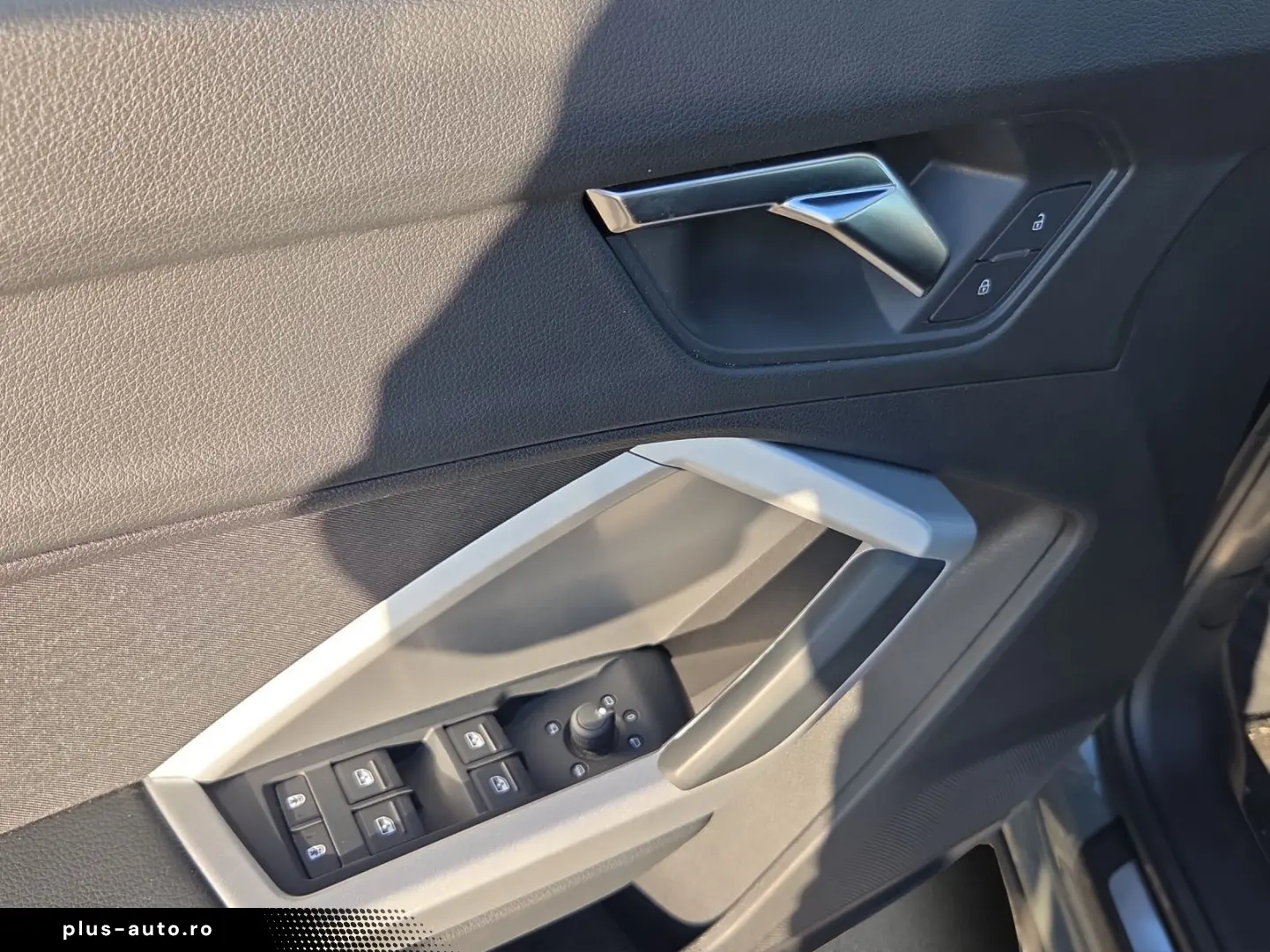 AUDI Q3 advanced 35 TDI Navi Alu AHK PDC Virtual Cock