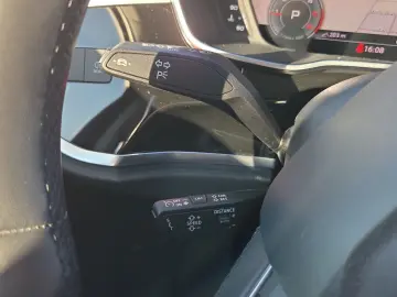 AUDI Q3 advanced 35 TDI Navi Alu AHK PDC Virtual Cock