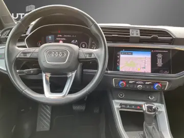 AUDI Q3 40 TDI Aut. quattro NAV LEDER uvm.