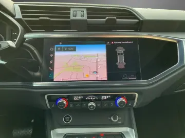 AUDI Q3 40 TDI Aut. quattro NAV LEDER uvm.