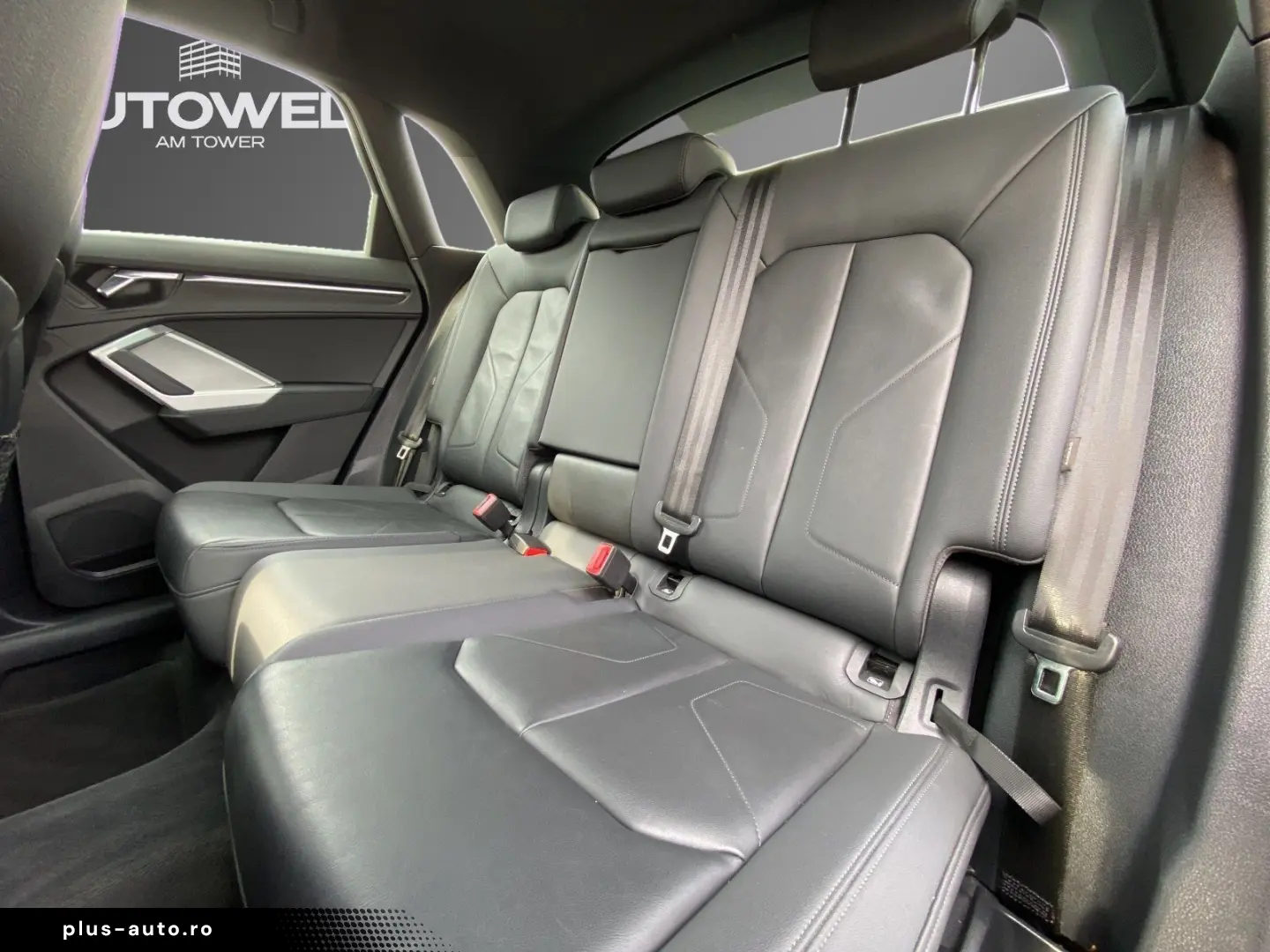 AUDI Q3 40 TDI Aut. quattro NAV LEDER uvm.