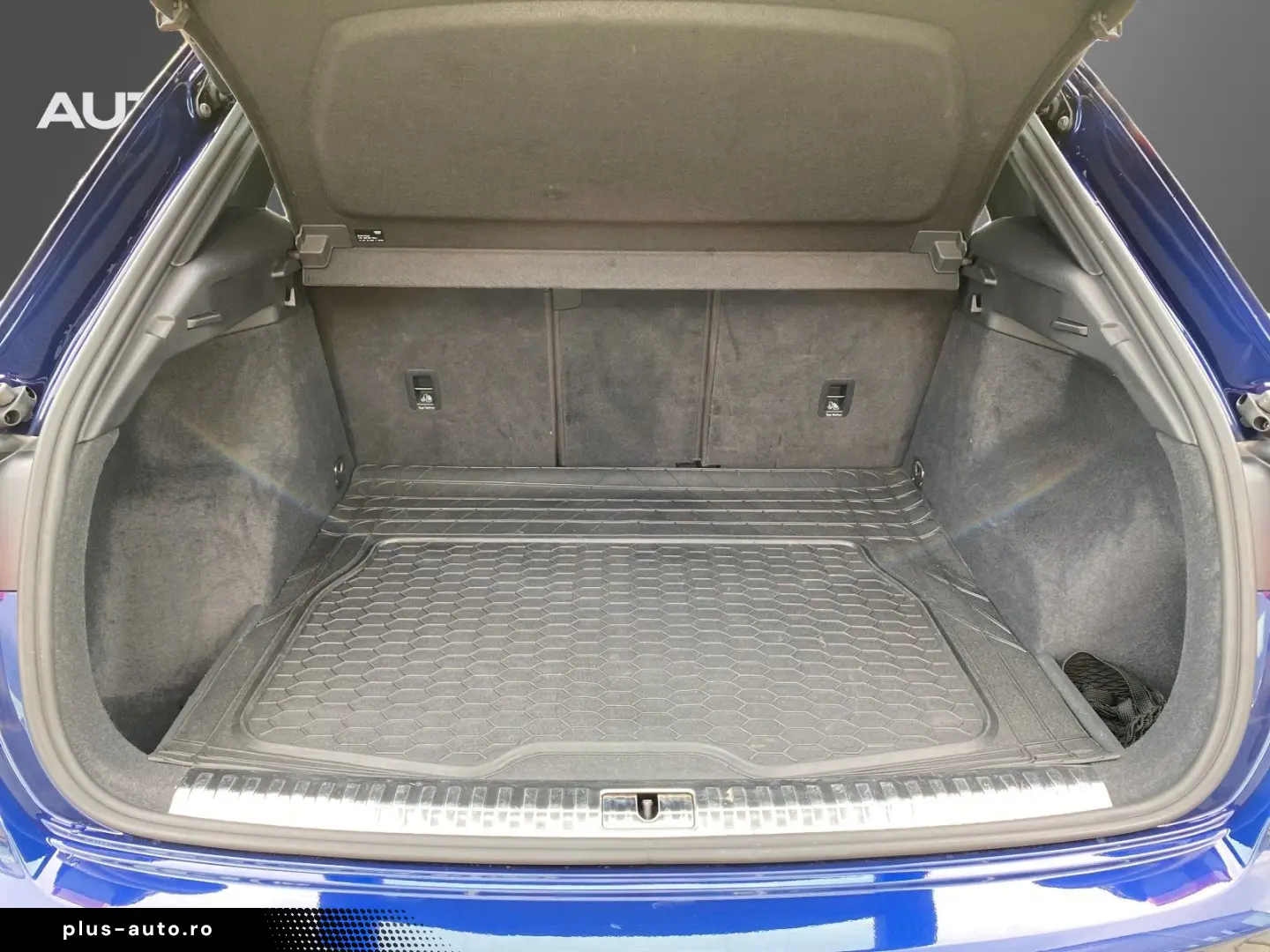 AUDI Q3 40 TDI Aut. quattro NAV LEDER uvm.