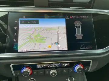 AUDI Q3 40 TDI Aut. quattro NAV LEDER uvm.