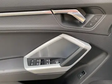 AUDI Q3 40 TDI Aut. quattro NAV LEDER uvm.