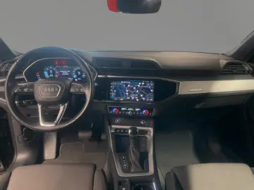 AUDI Q3 35 TDI S line quattro S tronic Kamera Virtual