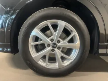 AUDI Q3 35 TDI S line quattro S tronic Kamera Virtual