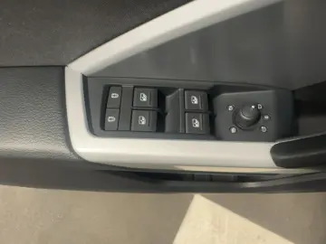 AUDI Q3 35 TDI S line quattro S tronic Kamera Virtual