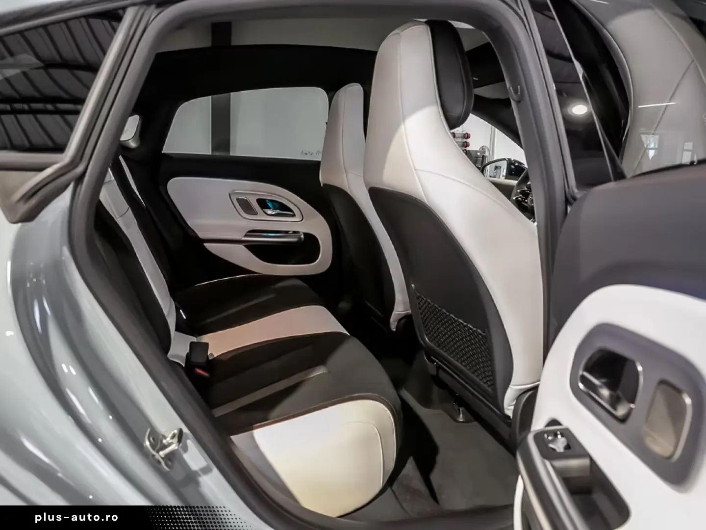 Mercedes-Benz CLA 250 EQ  AMG PLUS 360  SUPERSCREEN