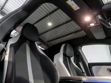 Mercedes-Benz CLA 250 EQ  AMG PLUS 360  SUPERSCREEN