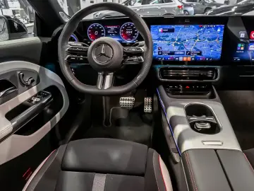 Mercedes-Benz CLA 250 EQ  AMG PLUS 360  SUPERSCREEN