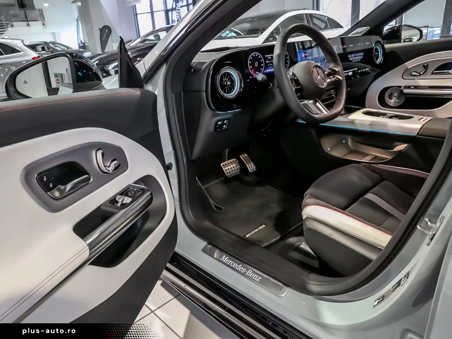 Mercedes-Benz CLA 250 EQ  AMG PLUS 360  SUPERSCREEN