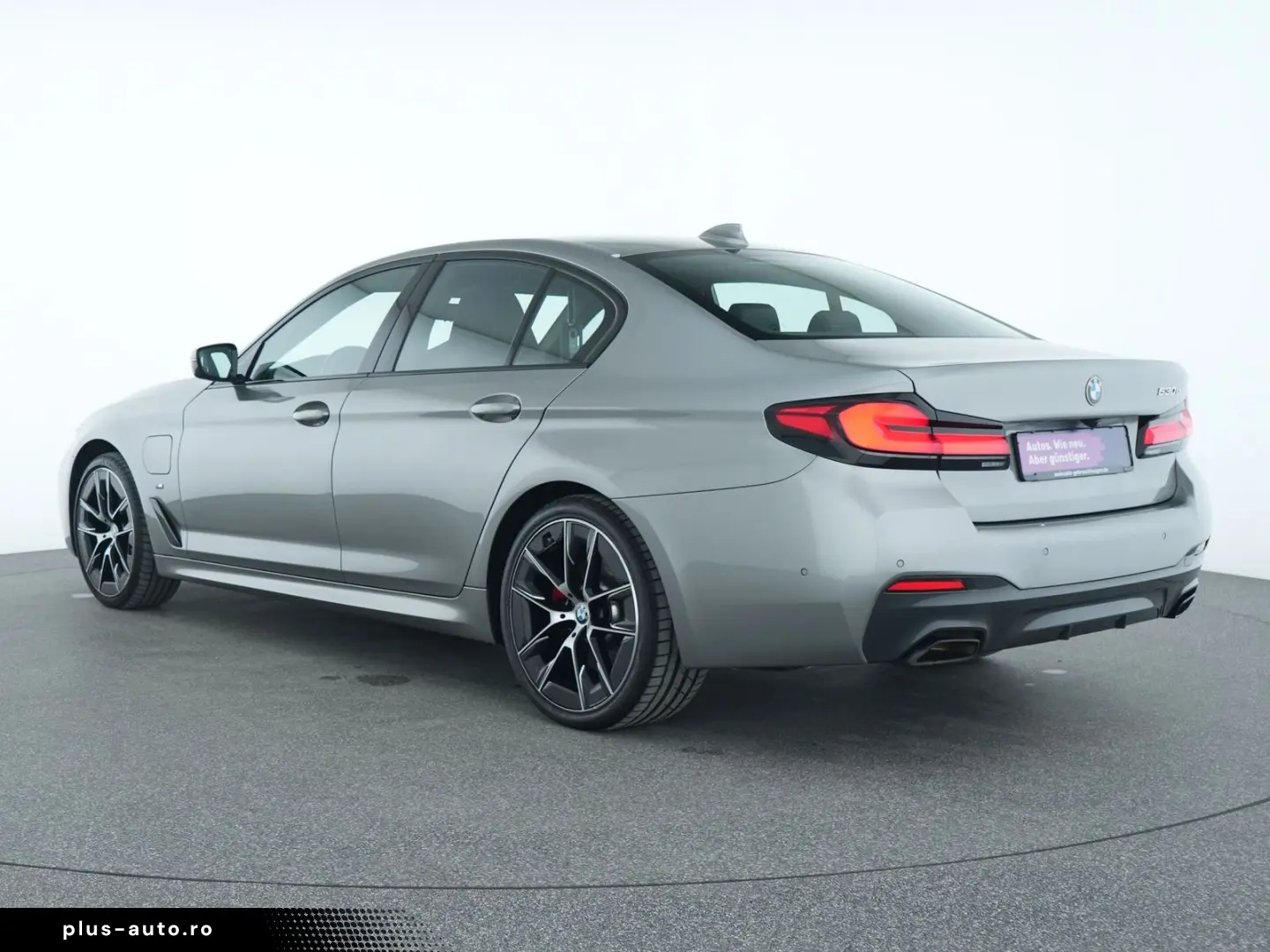 BMW 530e M-Sport Edition M-Sitze R-Kam S-Dach Leder