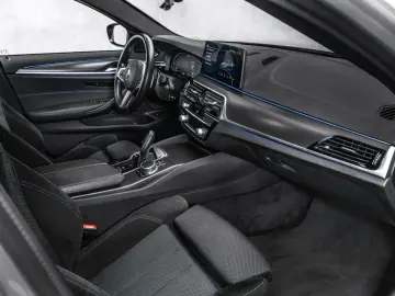 BMW 520d Lim xDrive M Sport