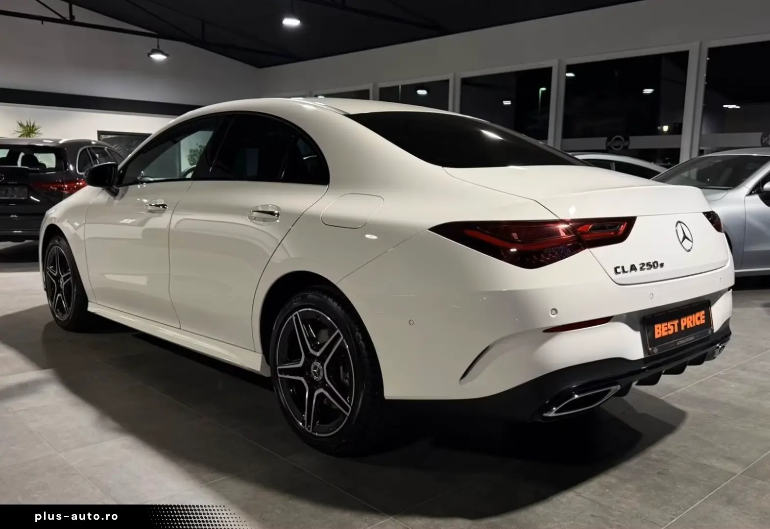 Mercedes-Benz CLA 250 e  AMG-Line Panorama Multibeam