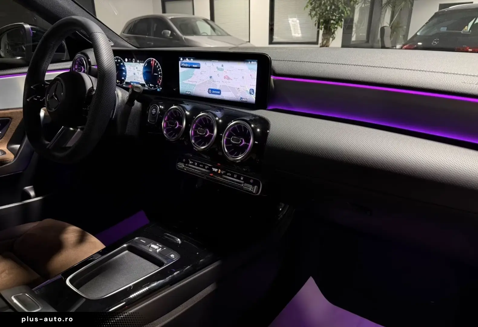 Mercedes-Benz CLA 250 e  AMG-Line Panorama Multibeam