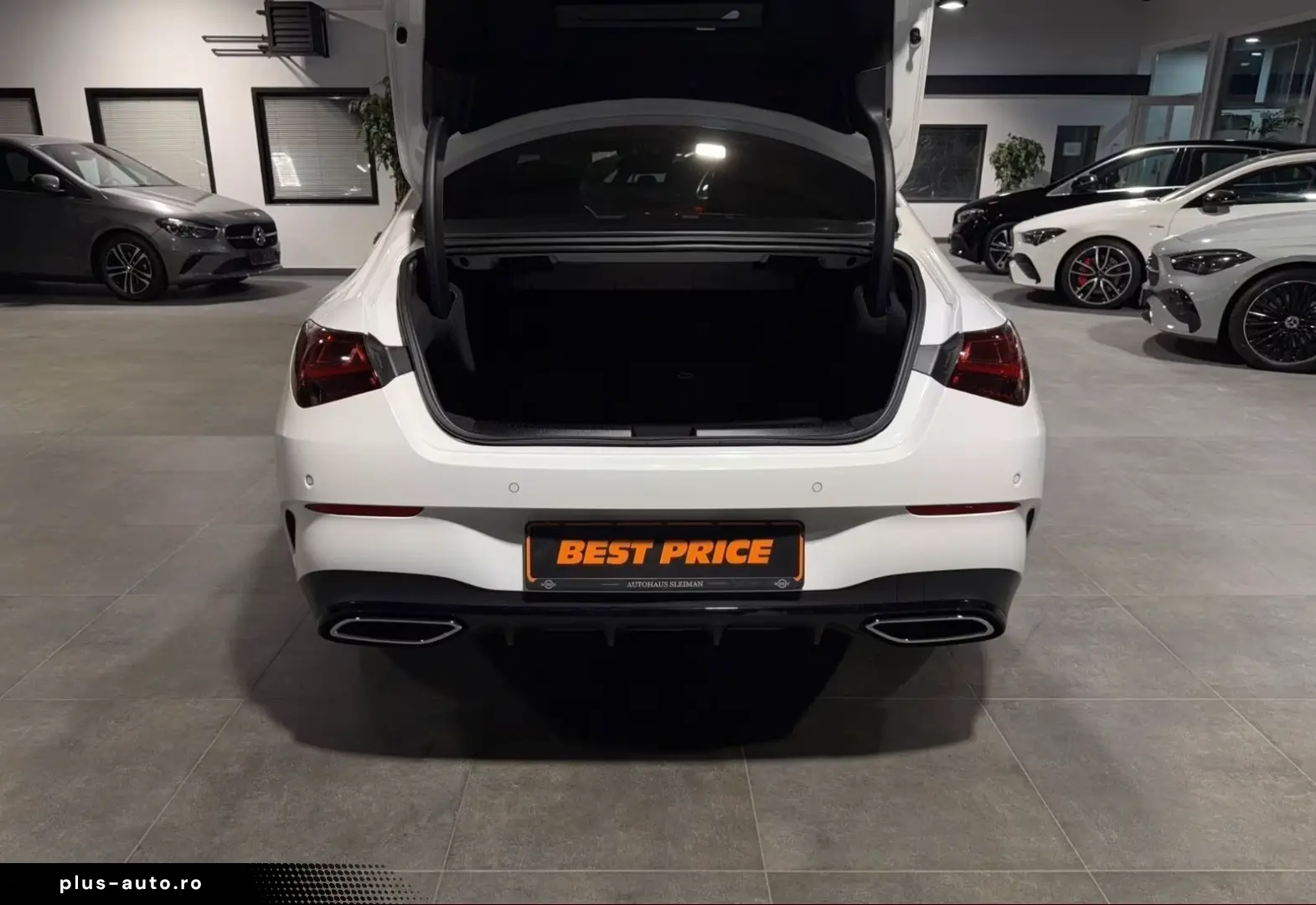 Mercedes-Benz CLA 250 e  AMG-Line Panorama Multibeam