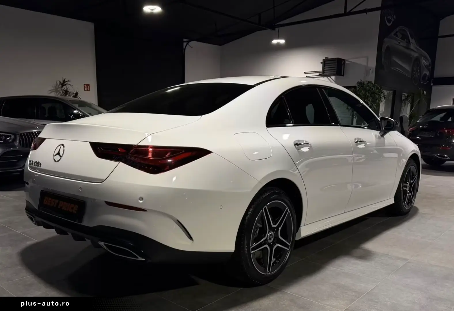 Mercedes-Benz CLA 250 e  AMG-Line Panorama Multibeam