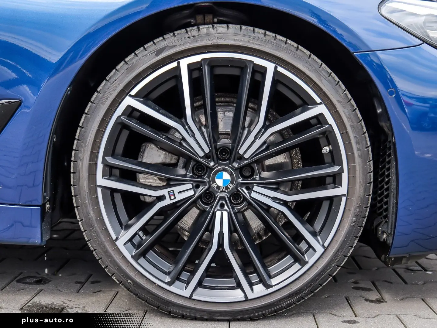 BMW 520d M Sport HUD RFK NAVI Standh. LED PDC V H