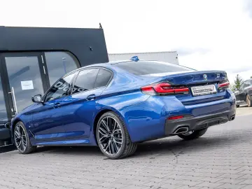 BMW 520d M Sport HUD RFK NAVI Standh. LED PDC V H