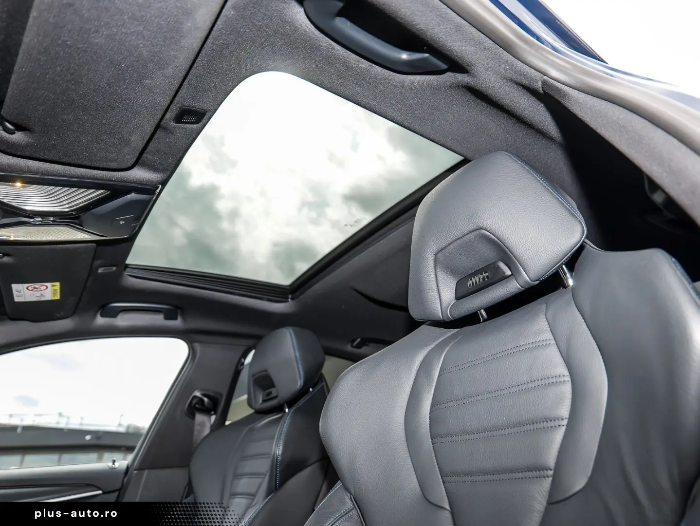 BMW 520d M Sport HUD RFK NAVI Standh. LED PDC V H