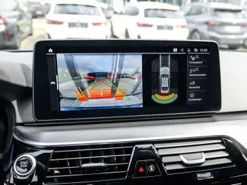 BMW 520d M Sport HUD RFK NAVI Standh. LED PDC V H