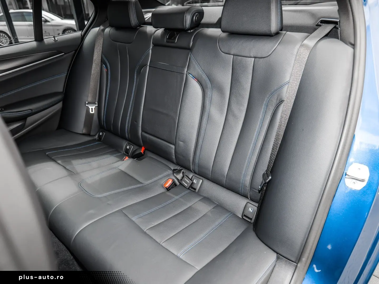 BMW 520d M Sport HUD RFK NAVI Standh. LED PDC V H