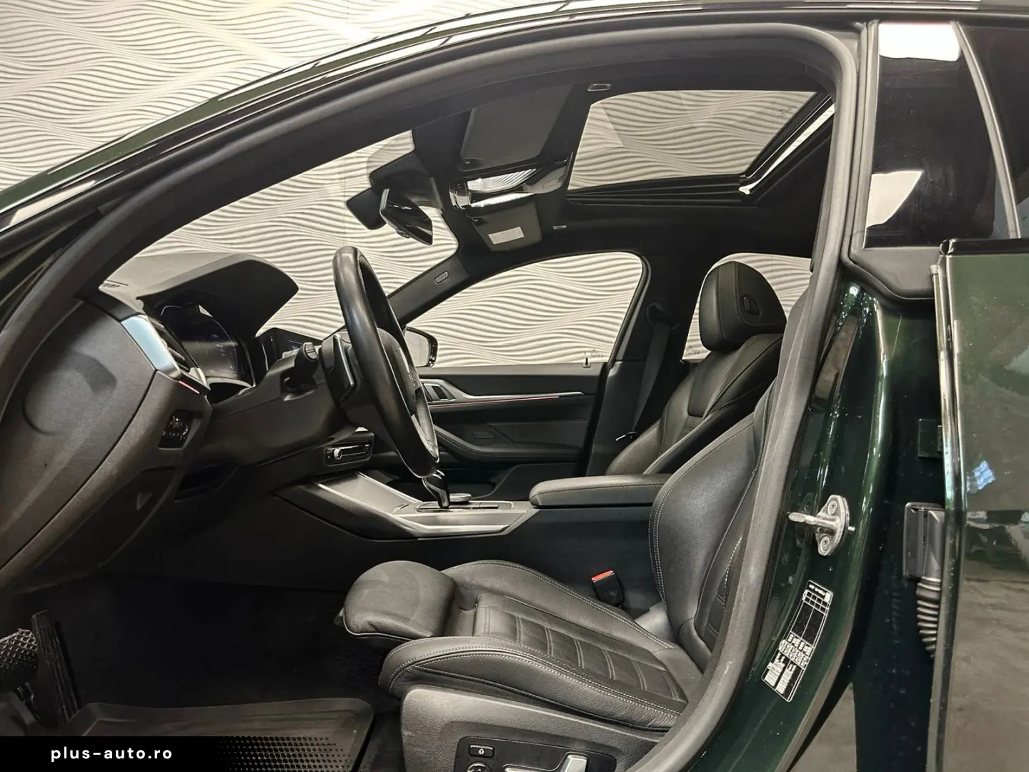 BMW d AUT SCHUIFDAK CARPLAY DRIVE ASSIST PRO