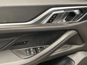 BMW d AUT SCHUIFDAK CARPLAY DRIVE ASSIST PRO