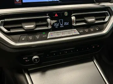 BMW d AUT SCHUIFDAK CARPLAY DRIVE ASSIST PRO