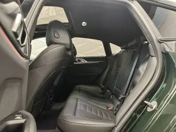 BMW d AUT SCHUIFDAK CARPLAY DRIVE ASSIST PRO