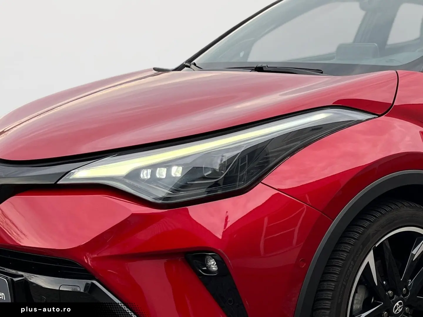 TOYOTA C-HR 2.0-l-Hybrid 5-Türer GR SPORT ACC LED Navi