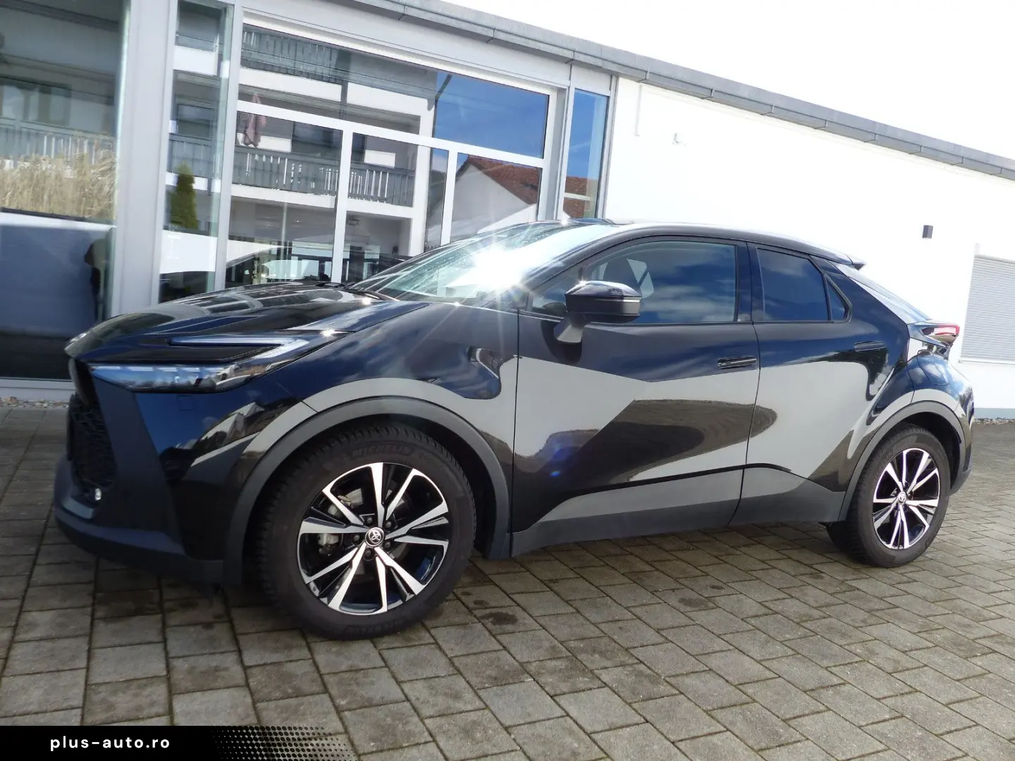 TOYOTA C-HR 1.8 Hybrid FWD Navi LED Cam