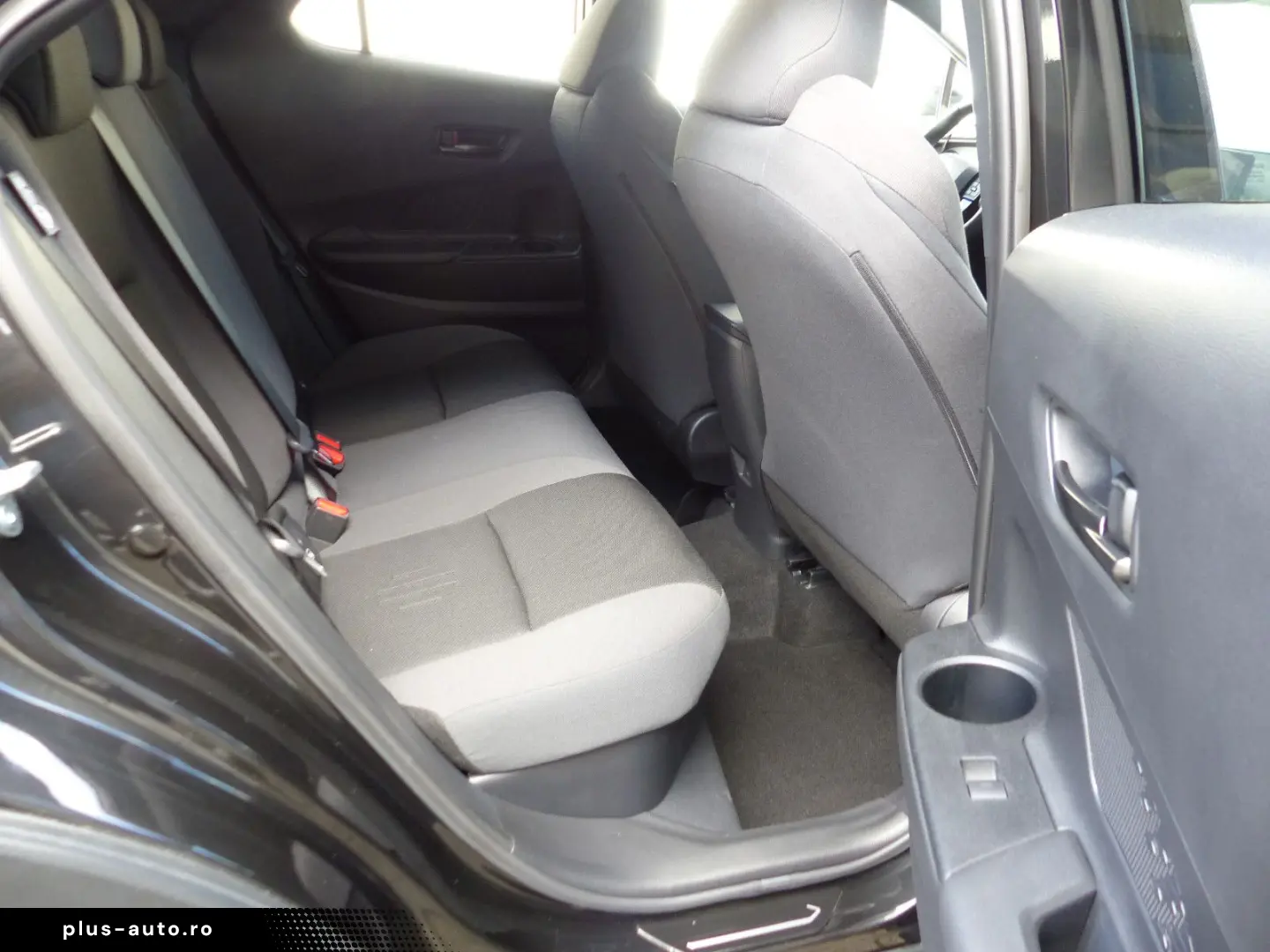 TOYOTA C-HR 1.8 Hybrid FWD Navi LED Cam