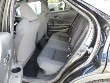 TOYOTA C-HR 1.8 Hybrid FWD Navi LED Cam