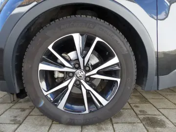 TOYOTA C-HR 1.8 Hybrid FWD Navi LED Cam