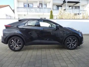 TOYOTA C-HR 1.8 Hybrid FWD Navi LED Cam