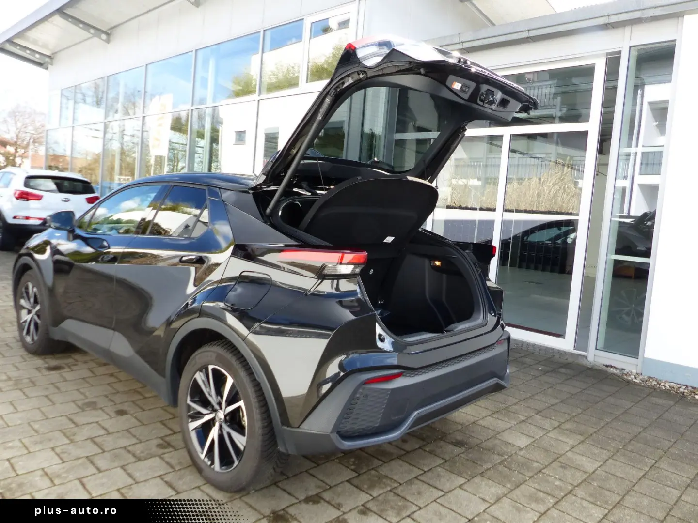 TOYOTA C-HR 1.8 Hybrid FWD Navi LED Cam