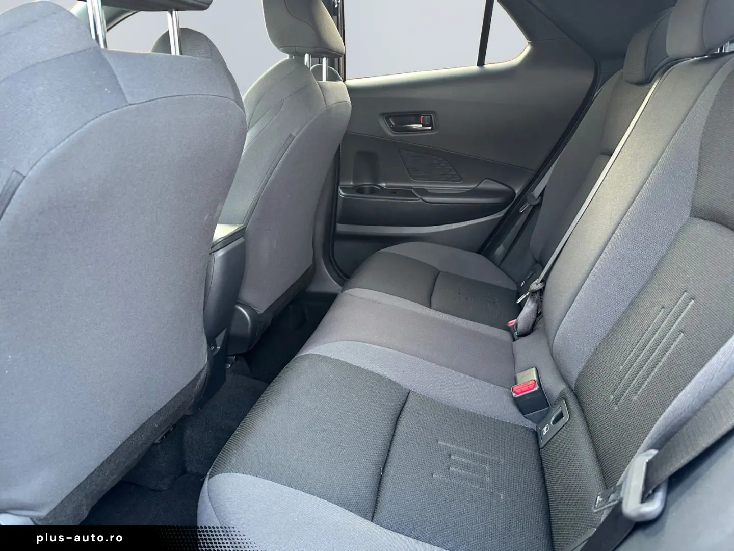 TOYOTA C-HR 1.8 Hybrid Team D  Technik-Paket CAM AC