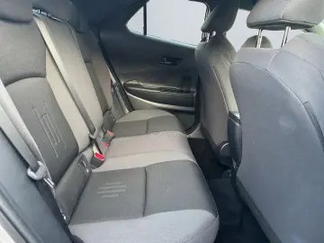 TOYOTA C-HR 1.8 Hybrid Team D  Technik-Paket CAM AC