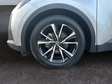 TOYOTA C-HR 1.8 Hybrid Team D  Technik-Paket CAM AC