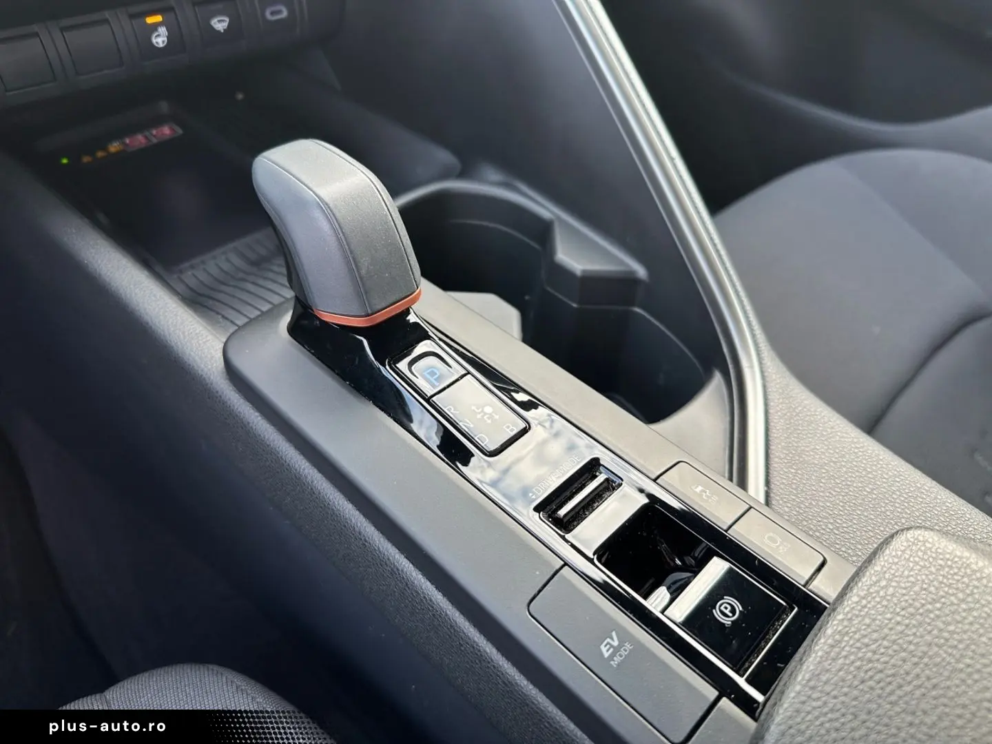 TOYOTA C-HR 1.8 Hybrid Team D  Technik-Paket CAM AC