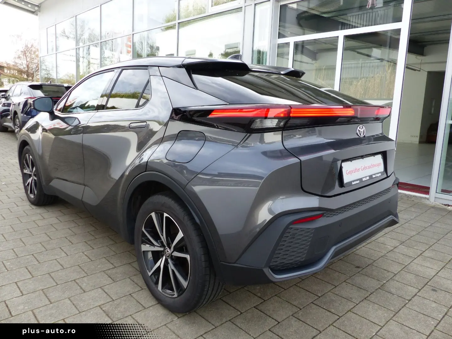 TOYOTA C-HR 1.8 VVT-i Hybrid Kamera PDC