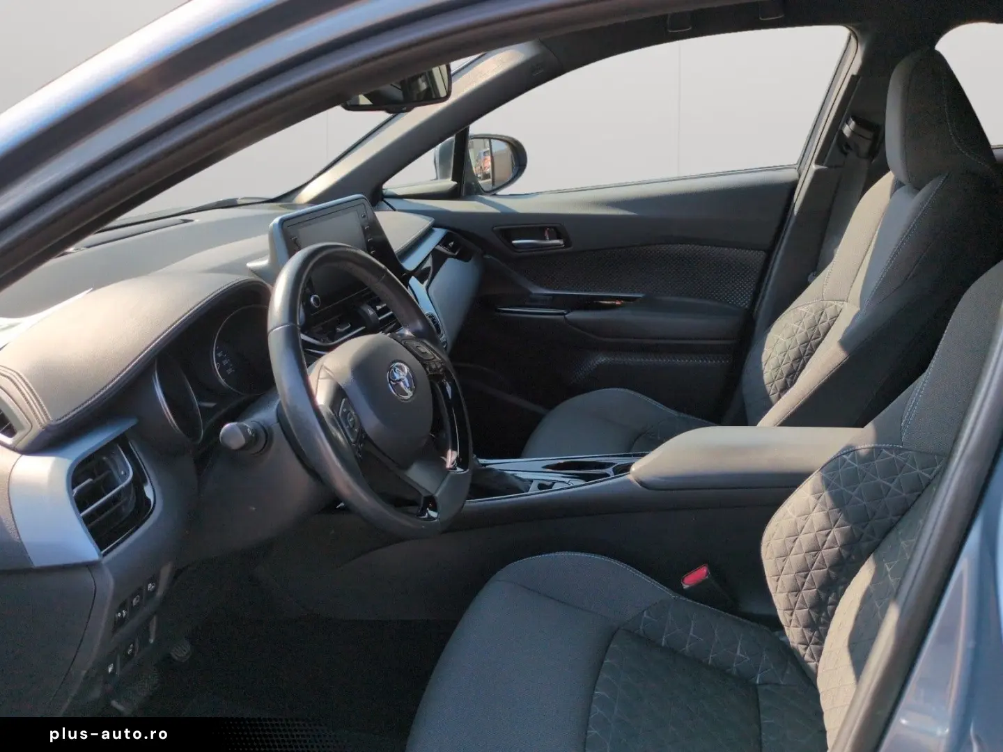 TOYOTA C-HR 2.0l Hybrid Team Deutschland