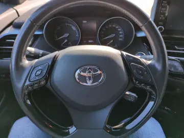 TOYOTA C-HR 2.0l Hybrid Team Deutschland