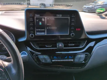 TOYOTA C-HR 2.0l Hybrid Team Deutschland