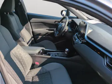 TOYOTA C-HR 2.0l Hybrid Team Deutschland