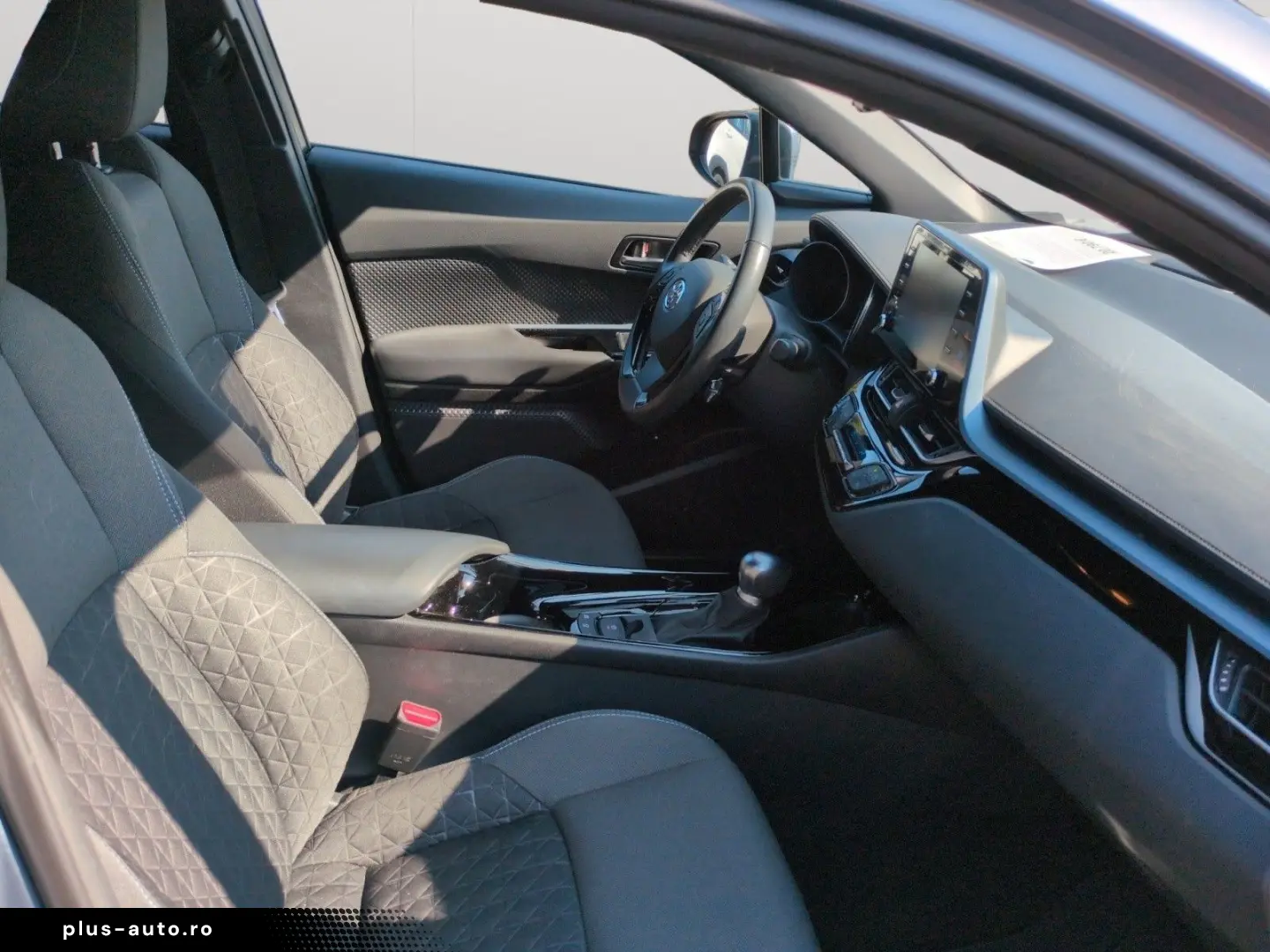 TOYOTA C-HR 2.0l Hybrid Team Deutschland