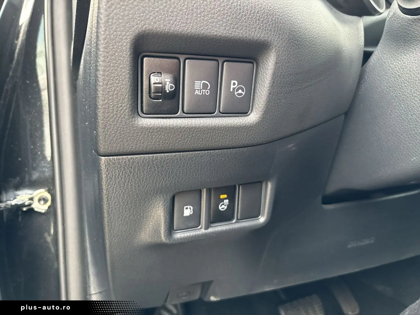 TOYOTA C-HR Hybrid Team D LED