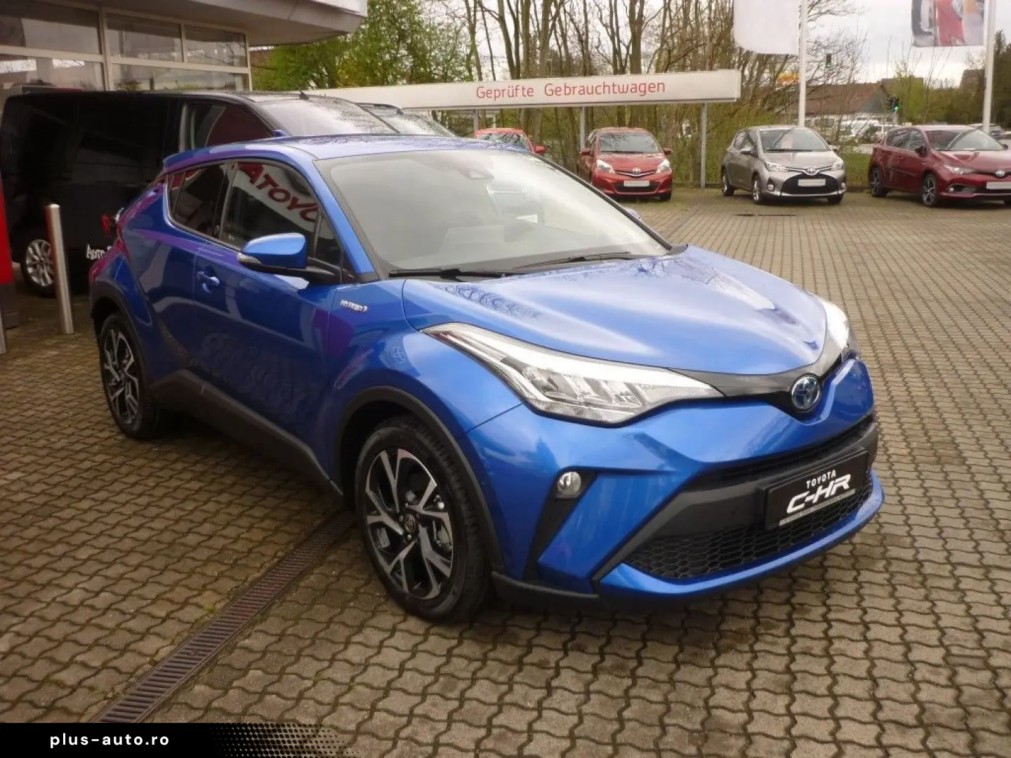 TOYOTA C-HR Hybrid 1.8 AT Team Deutschland