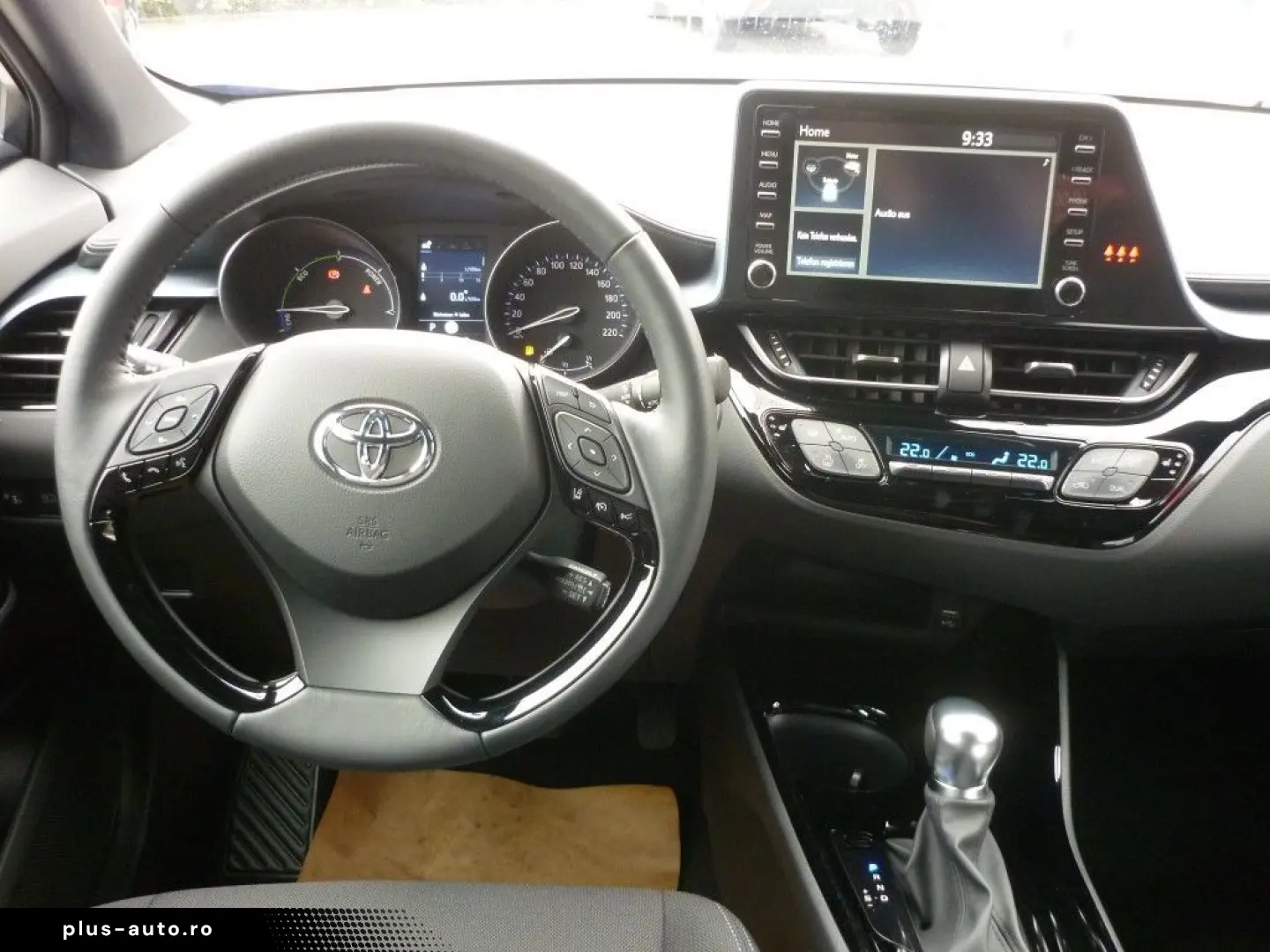 TOYOTA C-HR Hybrid 1.8 AT Team Deutschland